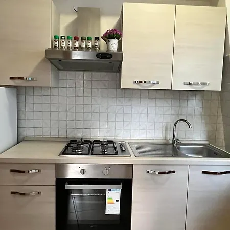 Spazioso Piano Terra Vicino Mare San Benedetto del Tronto